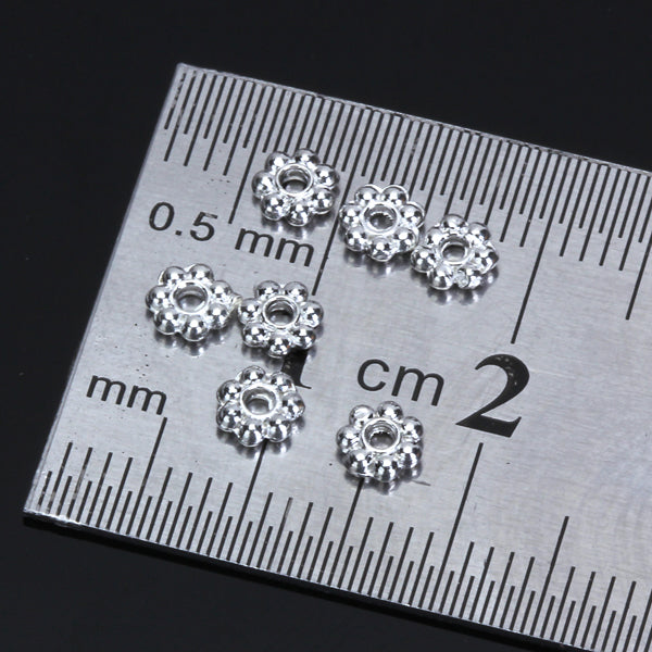 Crofta 100pcs Silver Daisy Flower Spacer Beads 4mm