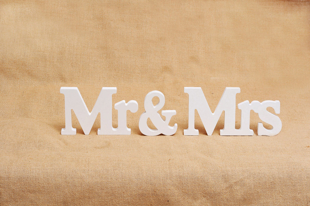 Wooden Mr & Mrs Letters Bridal Wedding Home Decoration Gift White