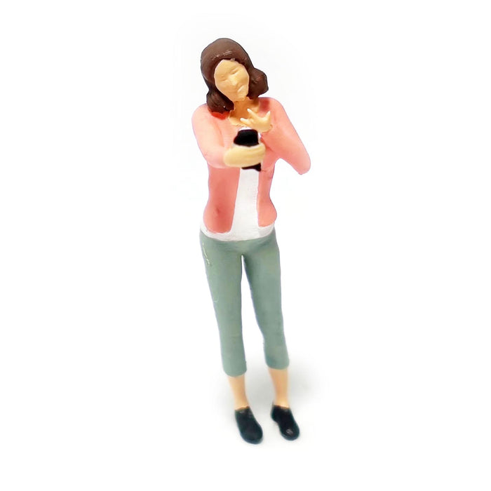 Crofta 1/64 Figures Girl Selfie for Desktop Ornament Architecture Model Collections