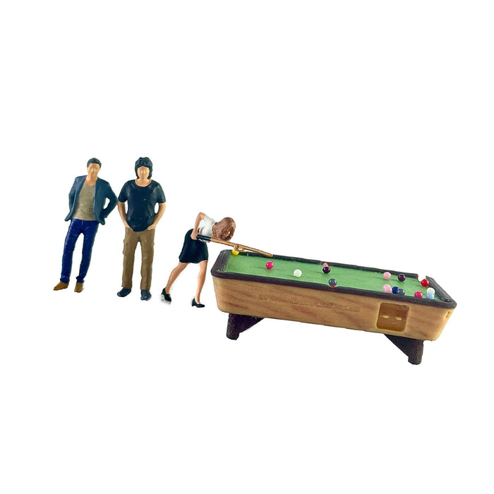 Crofta Mini Billiards Model Set S Gauge Layout Movie Props 1:64 People Figure Model