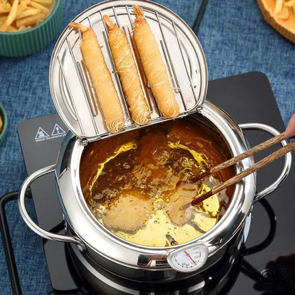 Deep Fryer Pot with Thermometer Oil Frying Pan for Veggies Squid Rings silver 28cm and clip