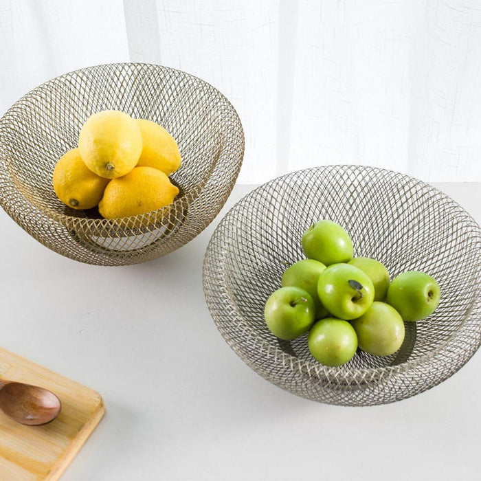 Snack Tray Hollow Design Iron Fruit Basket for Kitchen Countertop Restaurant Golden