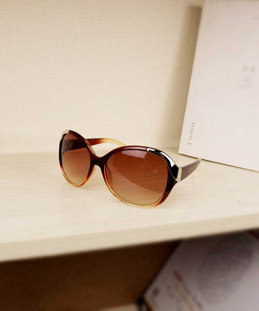 Women's Fashion Round Sunglasses Brown Lens